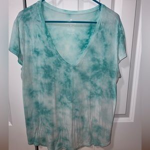 American Eagle Favorite Tee